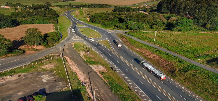 INFRAESTRUTURA E LOGÍSTICA: Concessões rodoviárias: Ministério dos Transportes confirma aporte para descontos maiores que 18%.