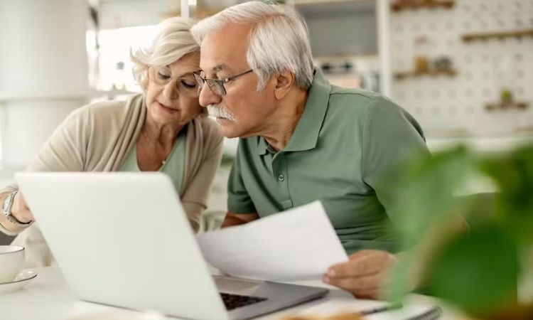 INPC fecha em 3,9%, e reajuste das aposentadorias acima do mínimo ficará abaixo da inflação oficial