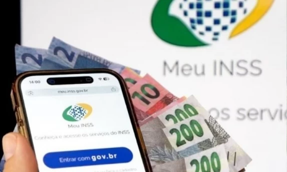 BC informa que teto para rotativo vale a partir desta quarta-feira