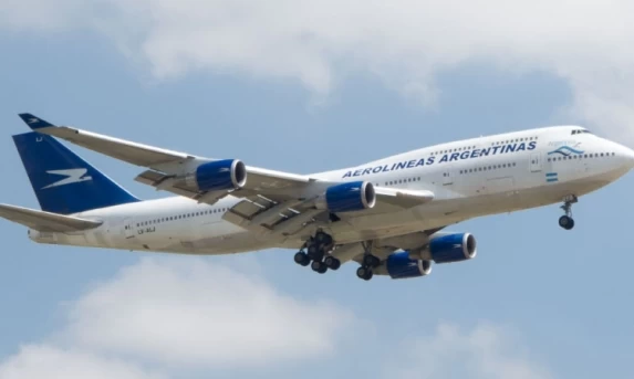 INTERNACIONAL: Empresas aéreas montam plano para voos entre Brasil e Argentina por greve.