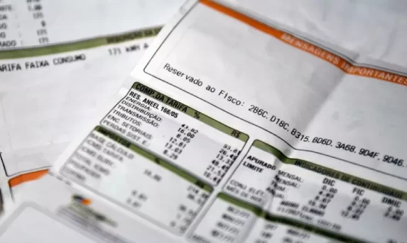 Luz fica mais cara a partir de hoje; saiba como economizar