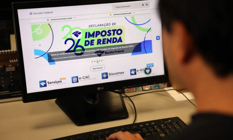 Mais de 300 mil paranaenses deixam Declaração do Imposto de Renda para a última hora; prazo termina nesta sexta