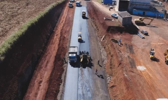 Mais uma etapa iniciada na construção do novo acesso de Três Barras do Paraná