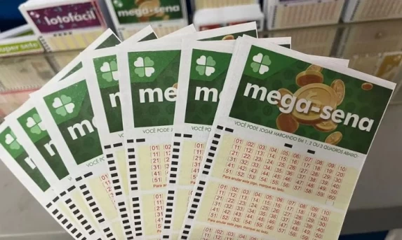 Mega-Sena acumulada pode pagar R$ 130 milhões nesta terça-feira