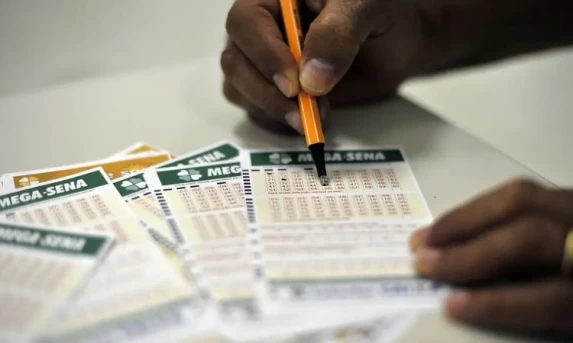 Mega-Sena sorteia prêmio acumulado de R$ 50 milhões nesta quinta-feira