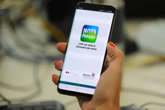 Moradora de Curitiba Leva R$ 50 Mil no Nota Paraná com Apenas Uma Nota Fiscal Moradora de Curitiba Leva R$ 50 Mil no Nota Paraná com Apenas Uma Nota Fiscal