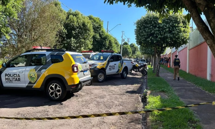 Mulher grávida de oito meses é feita refém por ex-namorado em Umuarama.