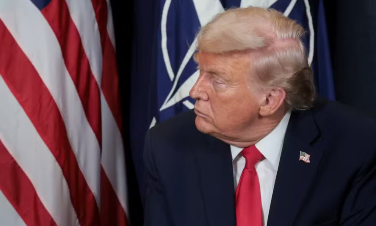 Mundo: Nova Estratégia de Defesa dos EUA foca no domínio do Hemisfério Ocidental e envia alerta a vizinhos