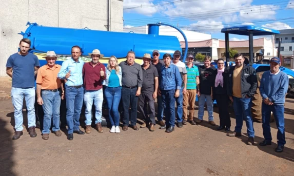 Município entrega equipamentos para fortalecimento da suinocultura local