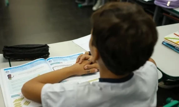 NOVO PRAZO: Ministério da Educação e CNE definem data para estados e municípios atualizarem normas do ensino integral