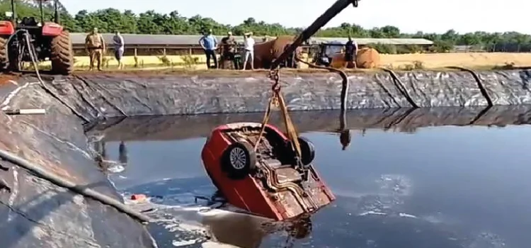 OESTE: Tragédia em Santa Helena: duas pessoas morrem após veículo cair em esterqueira