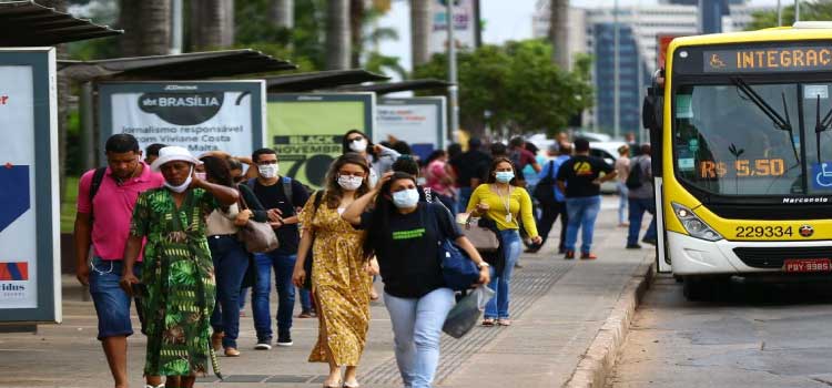 PANDEMIA: País registrou 2.909 novos casos de covid-19 e 15 mortes, em 24 horas.