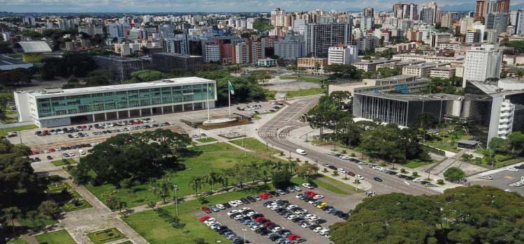 PARANÁ: Governo oficializa projeto de lei para garantir reajuste do salário mínimo regional de 2022