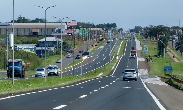 PARANÁ TEM QUASE 2 CARROS EMPLACADOS POR MINUTO APÓS REDUÇÃO DE 45% NO IPVA