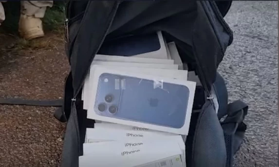 Perseguição na BR-277: PRF apreende carga de iPhones avaliada em R$ 140 mil e suspeito foge por milharal