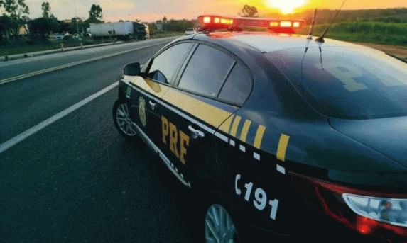 POLICIAL: Ônibus é assaltado na BR-369, entre Cascavel e Corbélia.