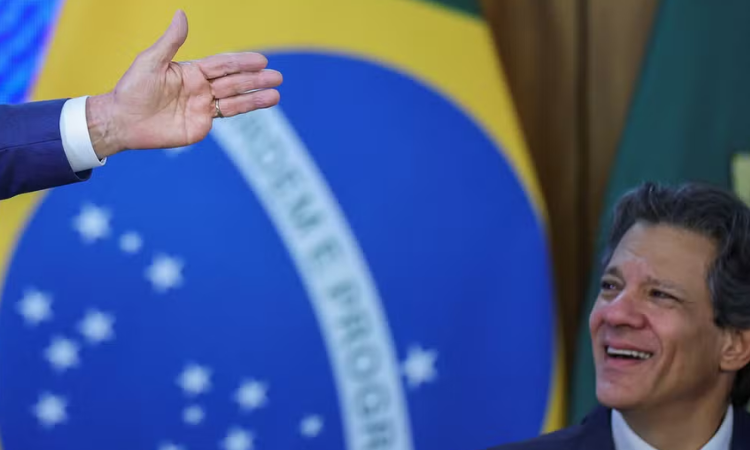 PT organiza jantar de arrecadação com convites que podem chegar a R$ 50 mil