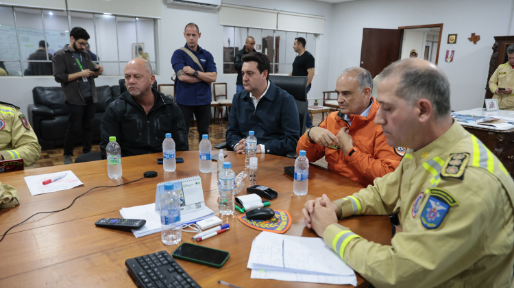 Rio Bonito do Iguaçu: governador Ratinho Júnior visita município e decreta estado de calamidade pública
