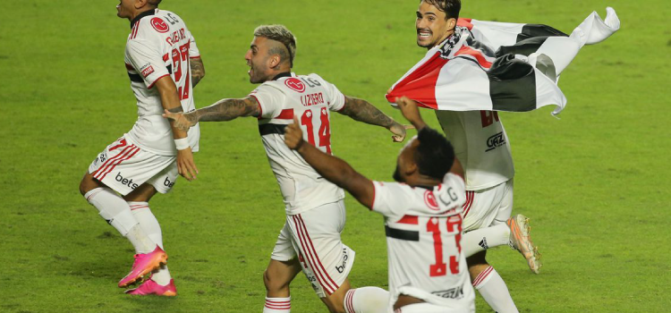 São Paulo vence Palmeiras por 2 a 0 e conquista o Campeonato Paulista