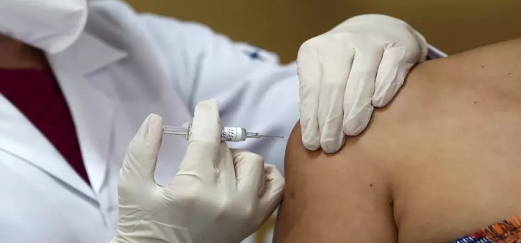 SAÚDE: Vacina bivalente contra covid é liberada para todo o público prioritário.