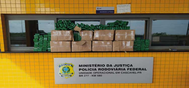 SEGURANÇA PÚBLICA: PRF apreende mais de 319kg de maconha na BR-467, em Cascavel.