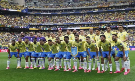 Seleção Brasileira volta a campo sob o comando de Carlo Ancelotti para três amistosos na Super Data Fifa