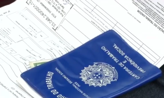 BC informa que teto para rotativo vale a partir desta quarta-feira