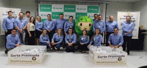 Sicredi Grandes Lagos realiza sorteio de 26 motos 0 km da promoção Sorte Premiada.