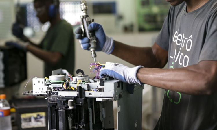 SUSTENTABILIDADE: Tecnologia favorece descarte adequado e gratuito de grandes eletrodomésticos no país