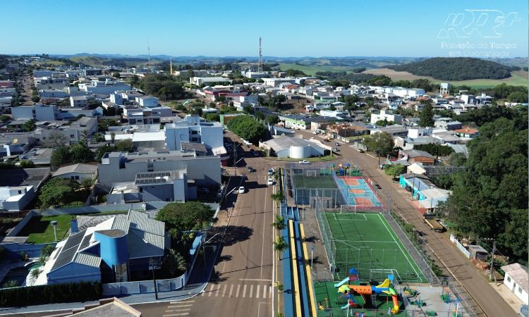 Terça-feira de sol e calor: Guaraniaçu deve registrar máxima de 27°C com tempo estável