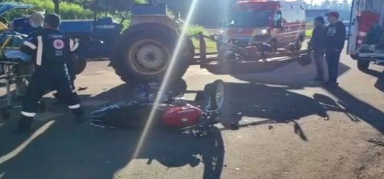 TOLEDO: Após acidente com trator, motociclista morre no hospital.