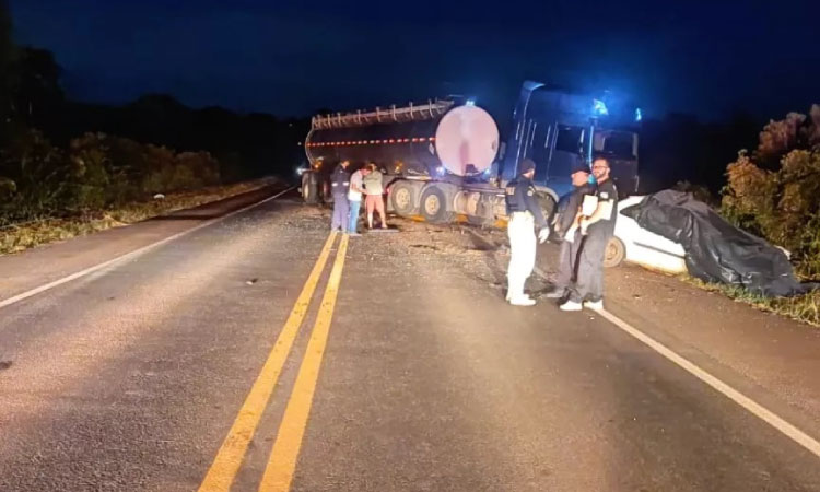 TRAGÉDIA: Cinco pessoas morrem em acidente na BR-373 em Candói.