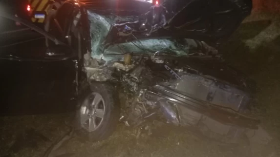 Van da Saúde de Guaraniaçu se envolve em acidente na BR-277 e deixa quatro feridos em Guarapuava