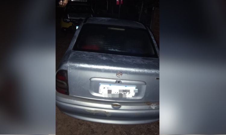 Veículo furtado é recuperado pela Polícia Militar em Quedas do Iguaçu