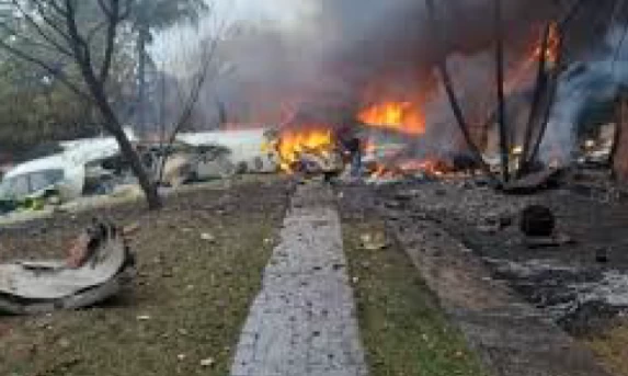 Veja lista de quem estava no avião que saiu de Cascavel e caiu em Vinhedo.