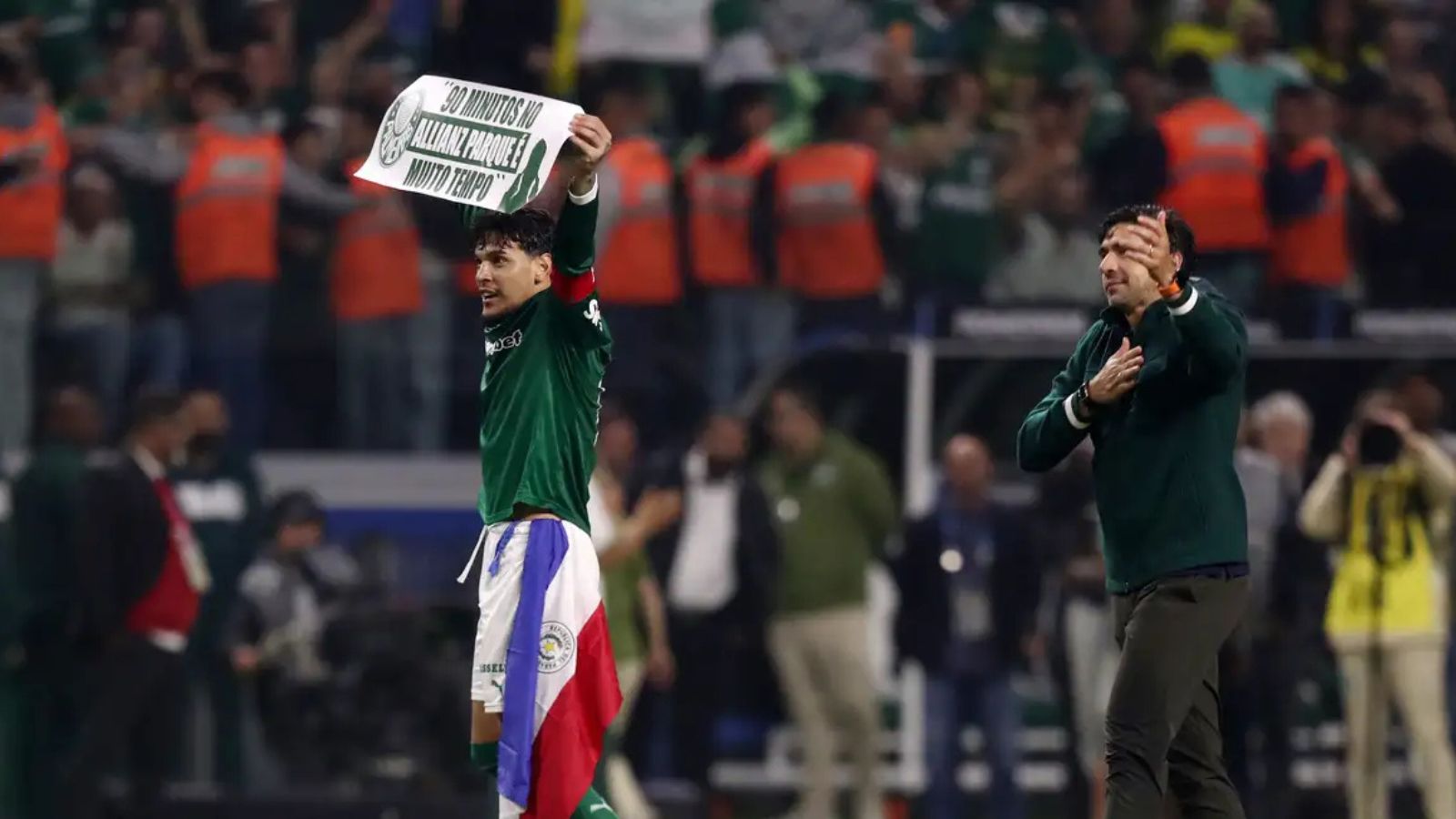 VIRADA ÉPICA: PALMEIRAS GOLEIA LDU E REEDITA FINAL CONTRA O FLAMENGO NA LIBERTADORES