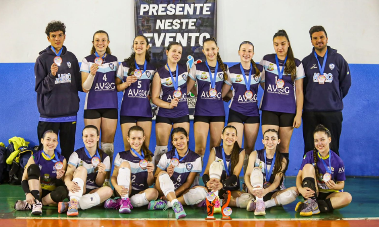 Vôlei de Guaraniaçu mantém liderança na Copa Integração