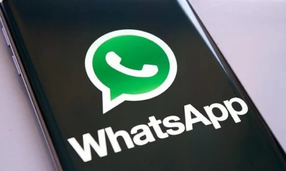 WhatsApp caiu? Aplicativo apresenta instabilidade nesta quarta-feira.